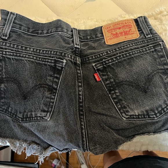 Levi denim shorts high wasted - Picture 2 of 2